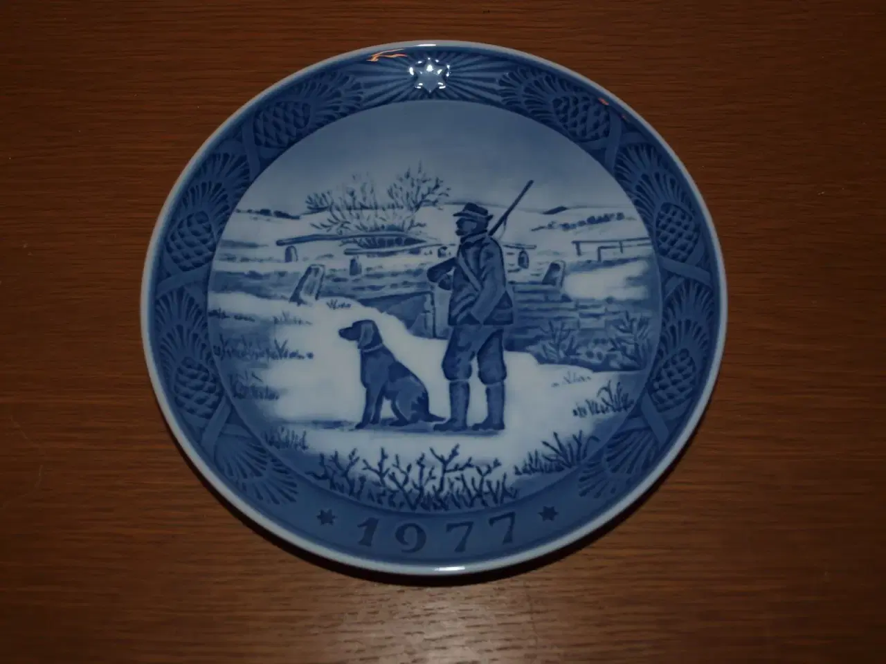 Billede 1 - Royal Copenhagen juleplatte 1977