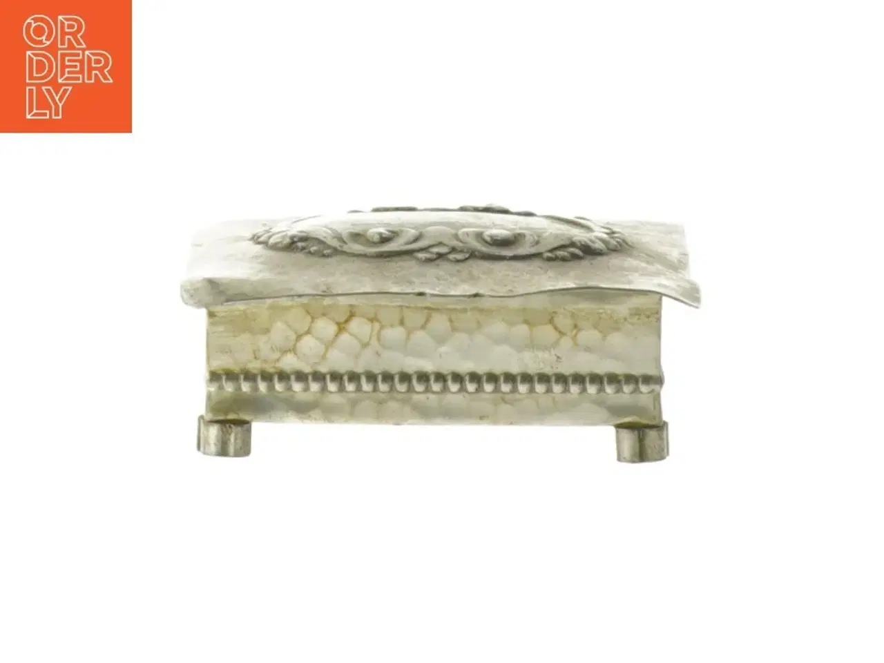 Billede 1 - Smykkeskrin i metal (str. 9x7,5x3 cm)