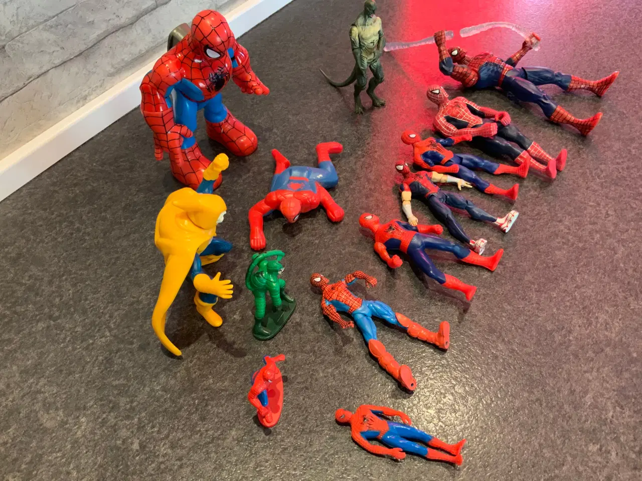 Billede 6 - Spiderman legetøj