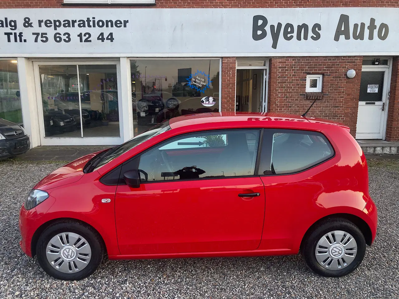 Billede 1 - VW Up 1.0 Nysyn yderste pæn og velholdt