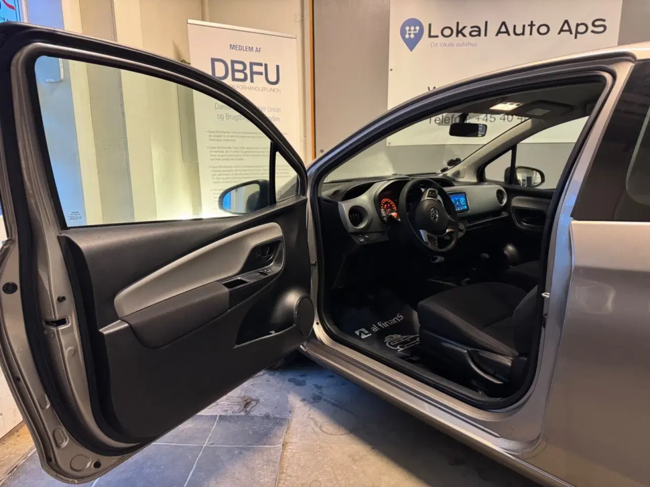 Billede 9 - Toyota Yaris 1,0 VVT-i T1