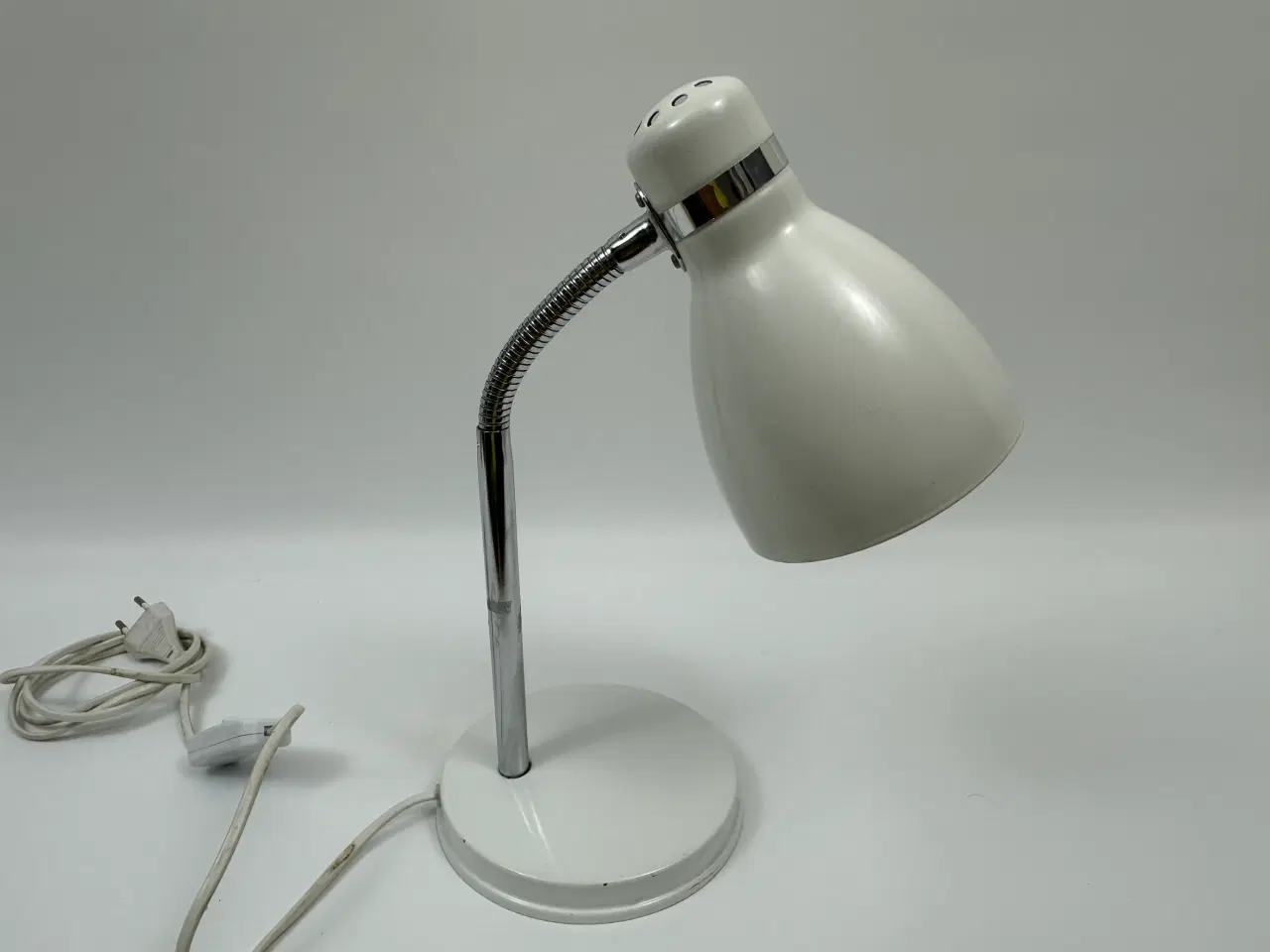 Billede 9 - Retro bordlampe, Hvid