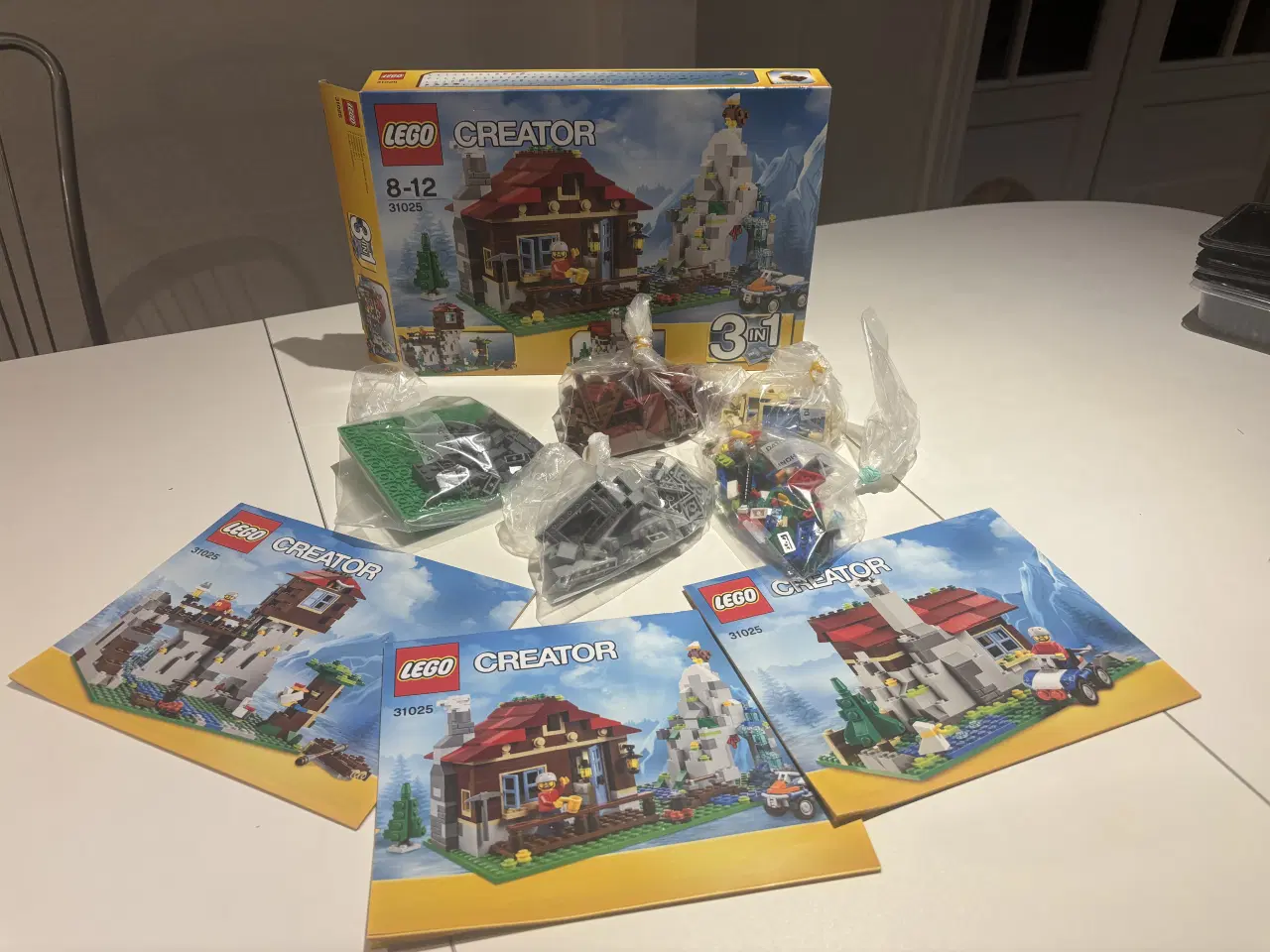 Billede 1 - LEGO Creator bjælkehytte 3 i 1. 