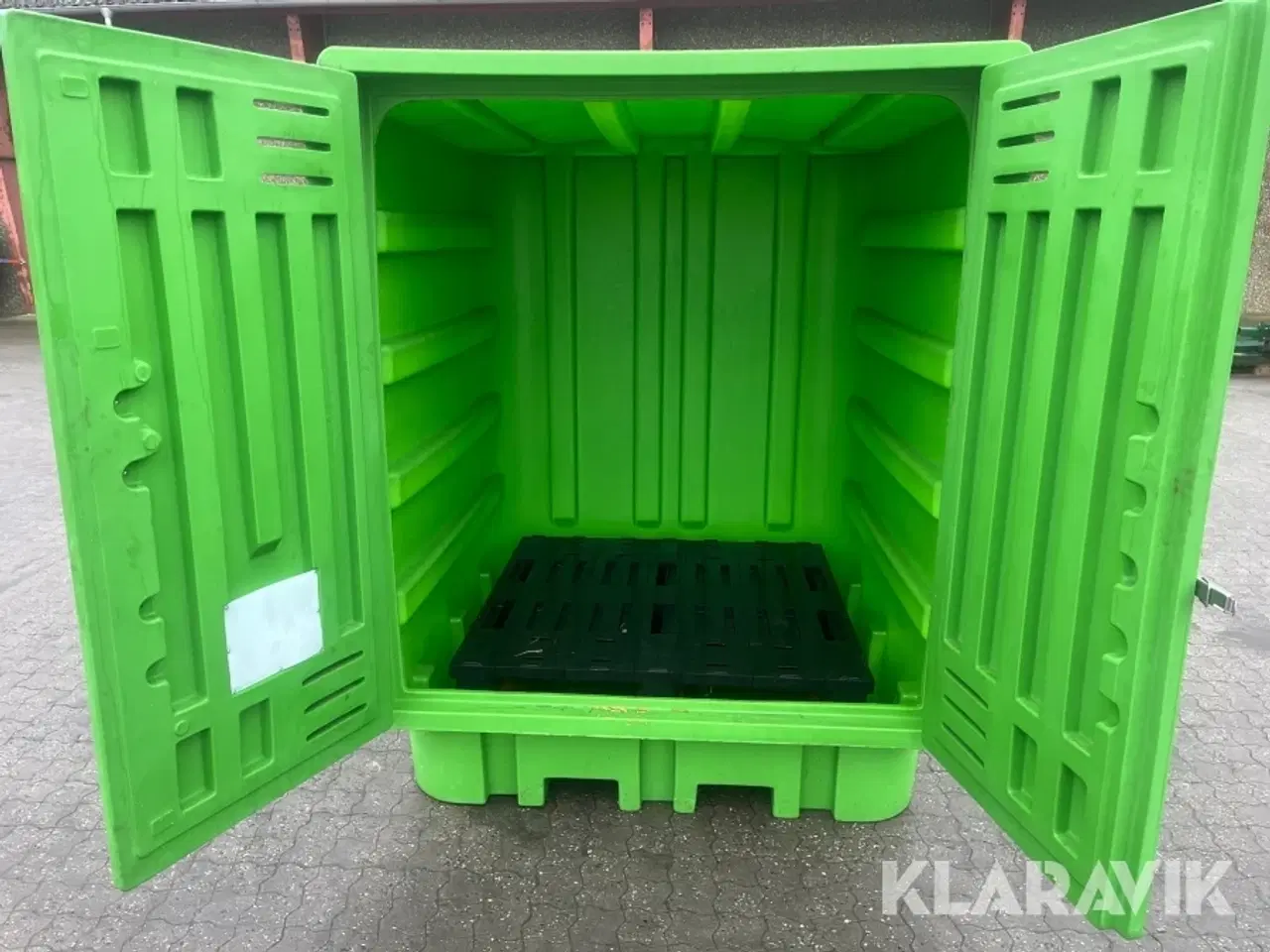 Billede 10 - Kemiskab/beholder