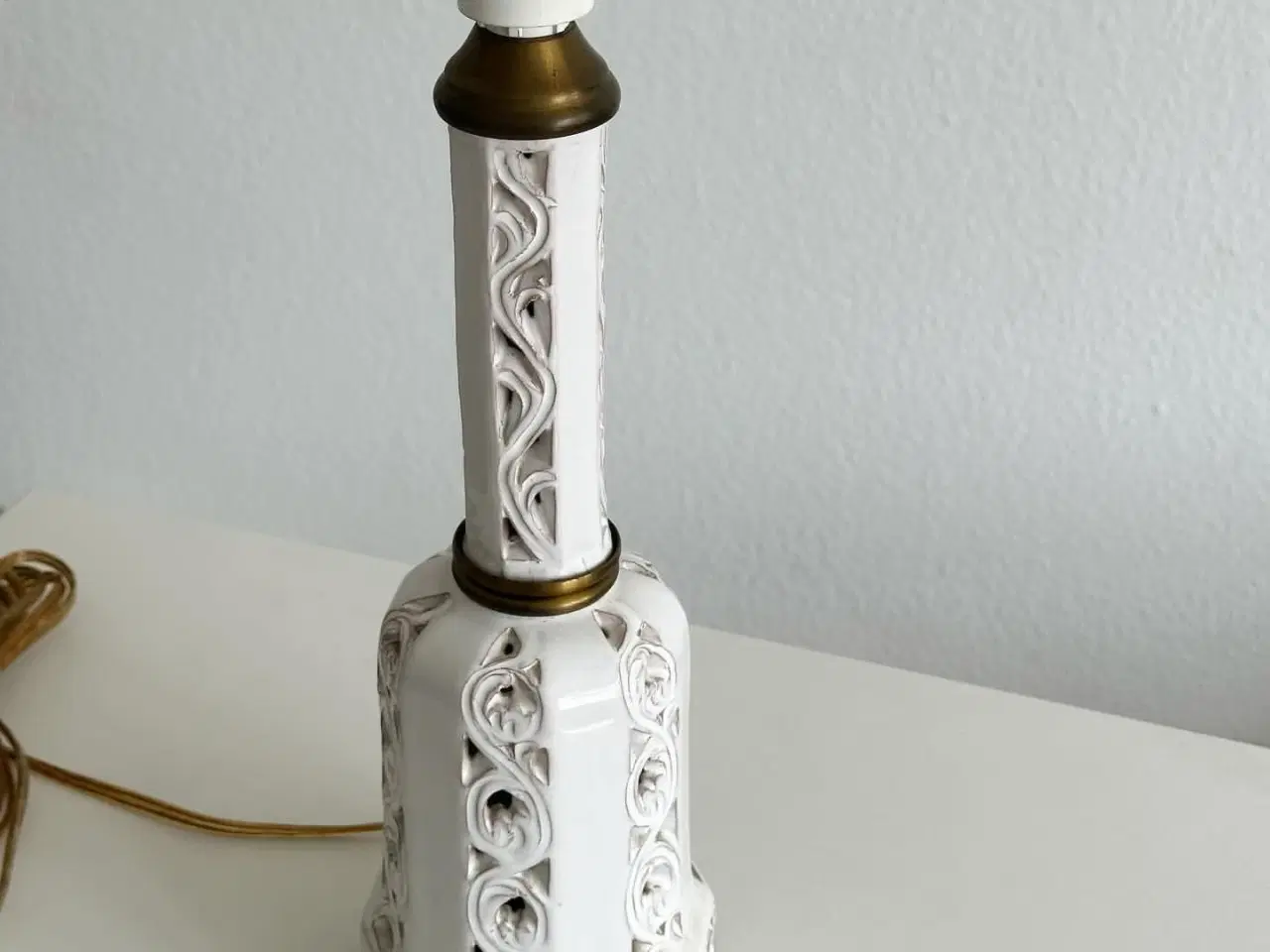 Billede 3 - Heiberg bordlampe m gennembrudt mønster