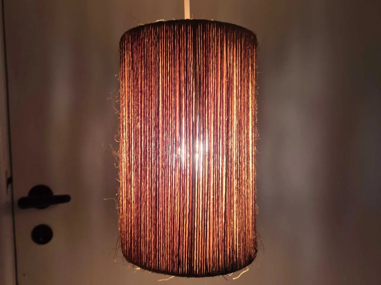 Billede 1 - Cylinderformet retropendel i hampesnor