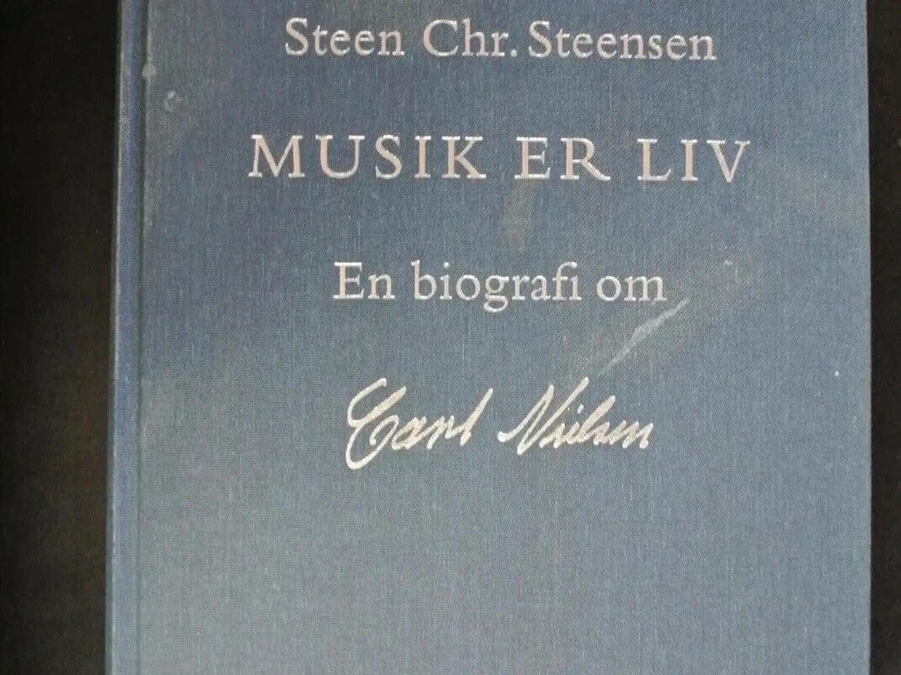 Billede 1 - musik er liv - en biografi om carl nielsen, af ste