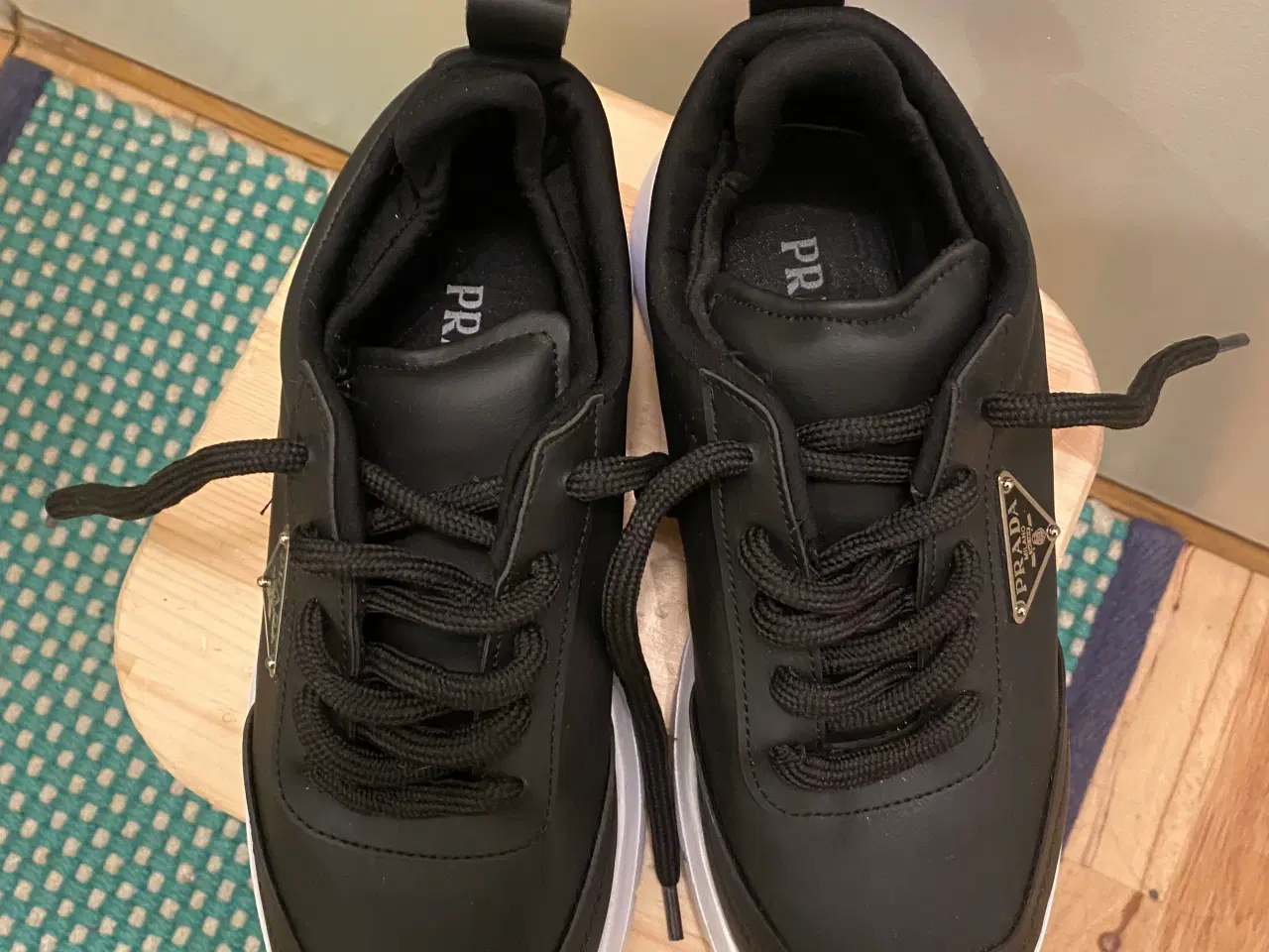 Billede 5 - Fede Prada sneakers