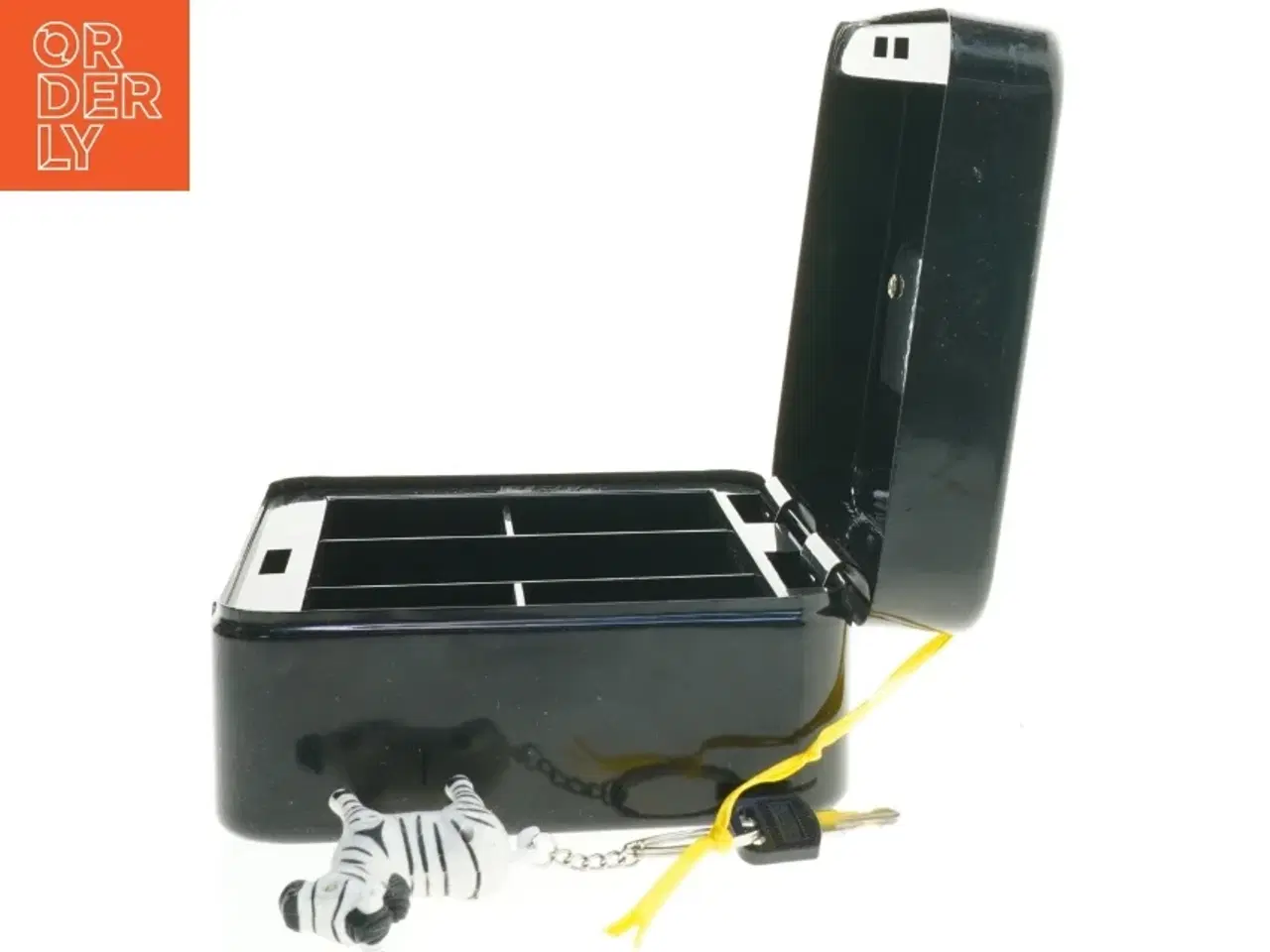 Billede 3 - Sort pengekasse med nøgle (str. 20x16 cm)