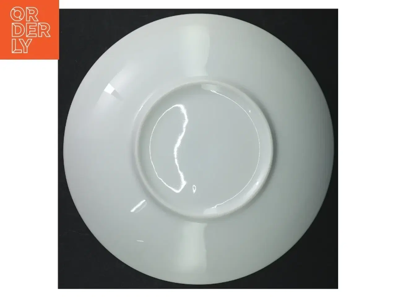 Billede 3 - Hvide middagstallerkener (4 stk) (str. 22 cm)