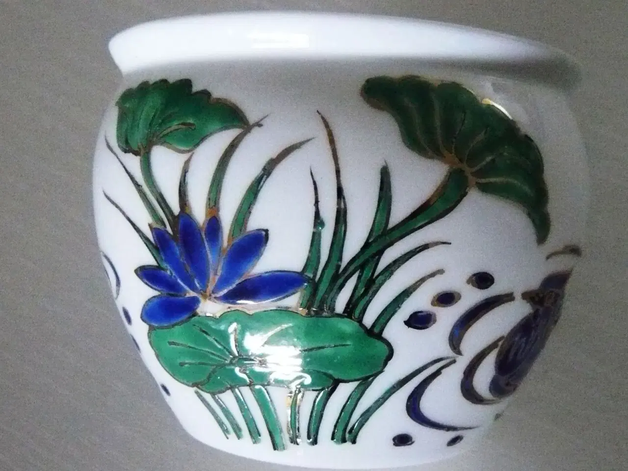 Billede 3 - Smukt håndmalet lille vase