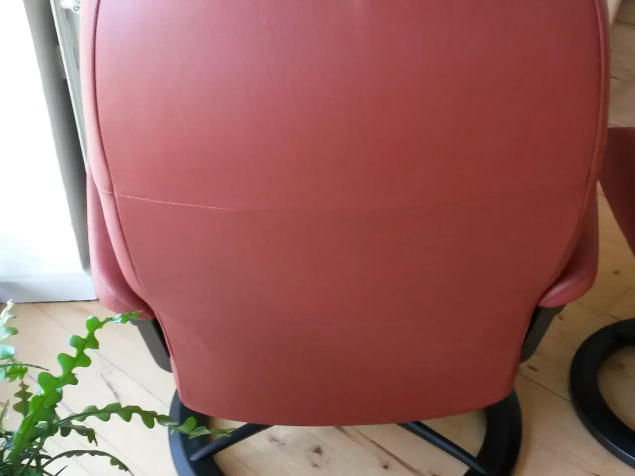 Billede 5 - helt ny stressless david med skammel i str medium
