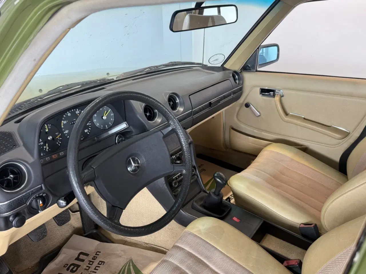 Billede 4 - Mercedes 240 2,4 D