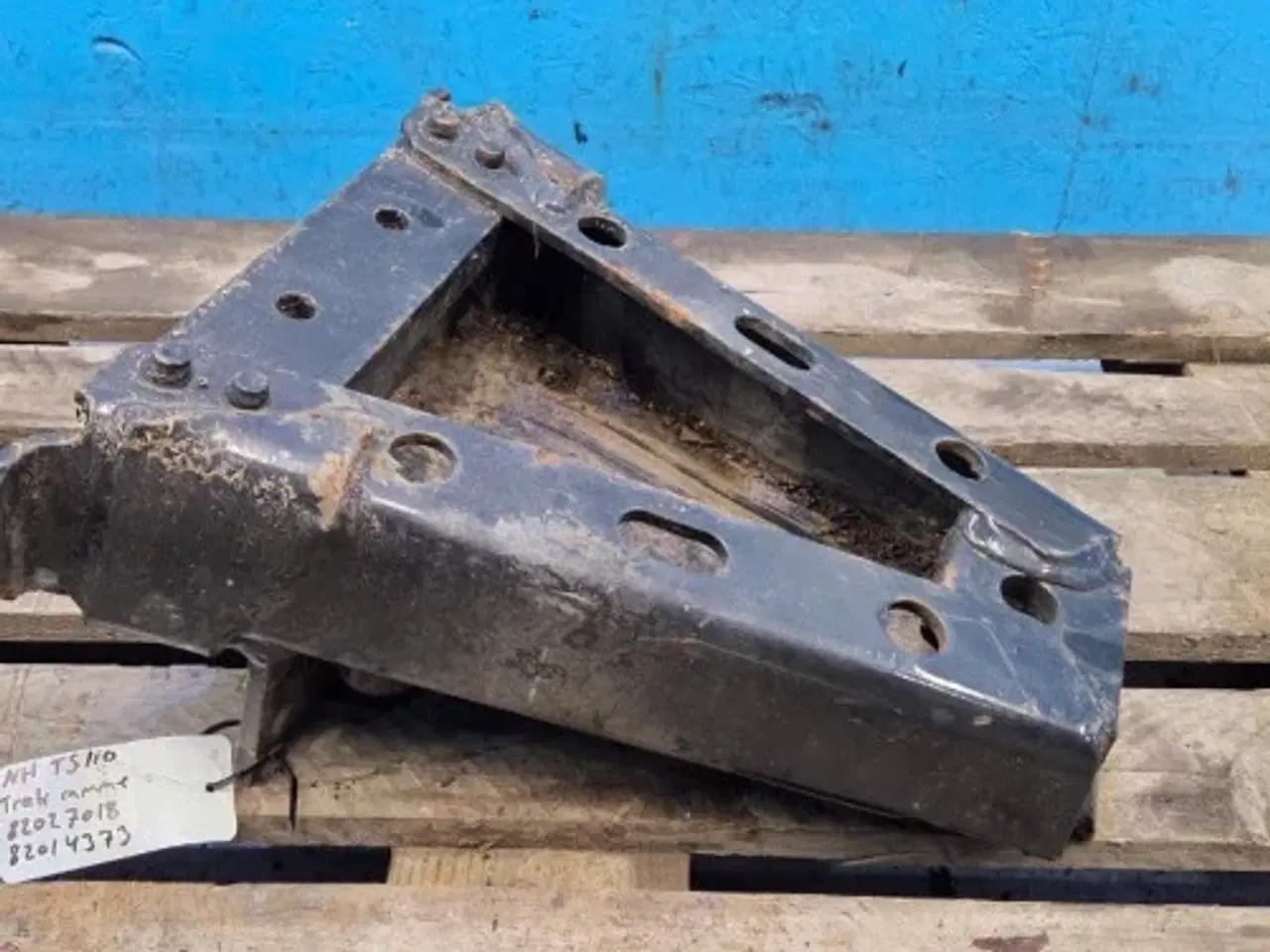 Billede 12 - New Holland TS110 Træk Ramme 82027018