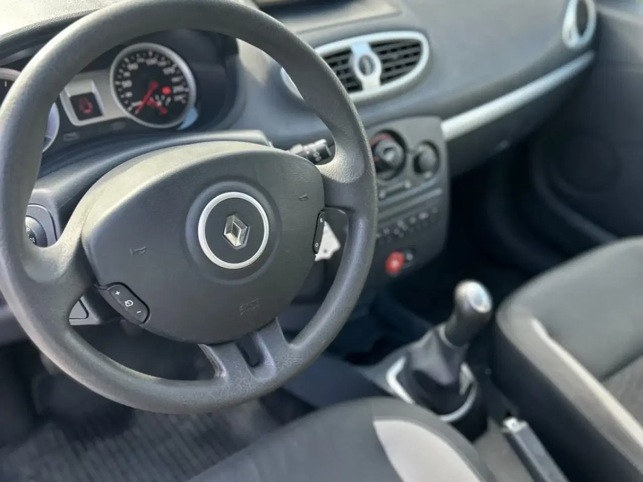 Billede 5 - Renault Clio III 1,5 dCi 75 Avantage Sport Tourer