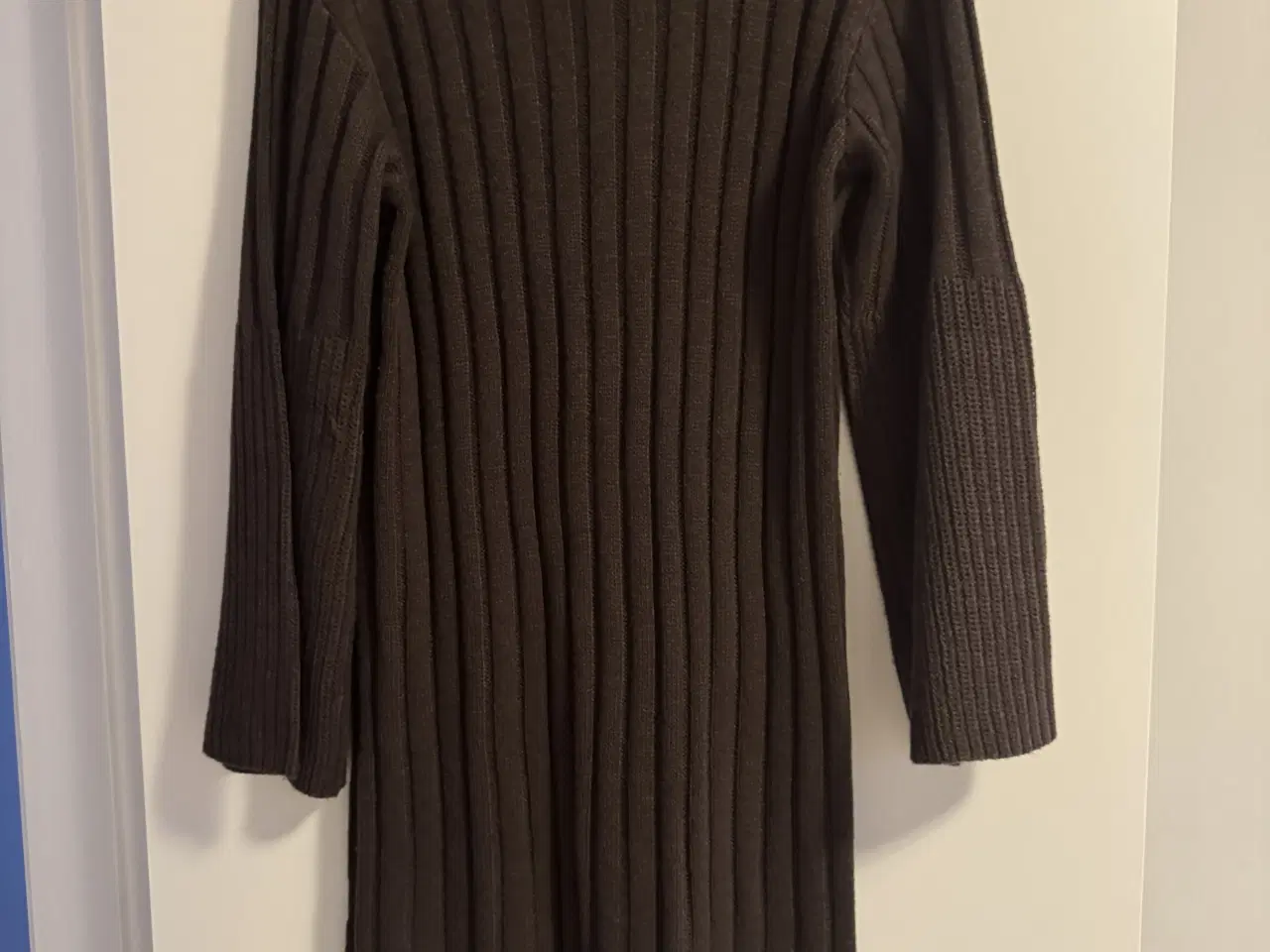 Billede 4 - Strikkjole fra Vero Moda