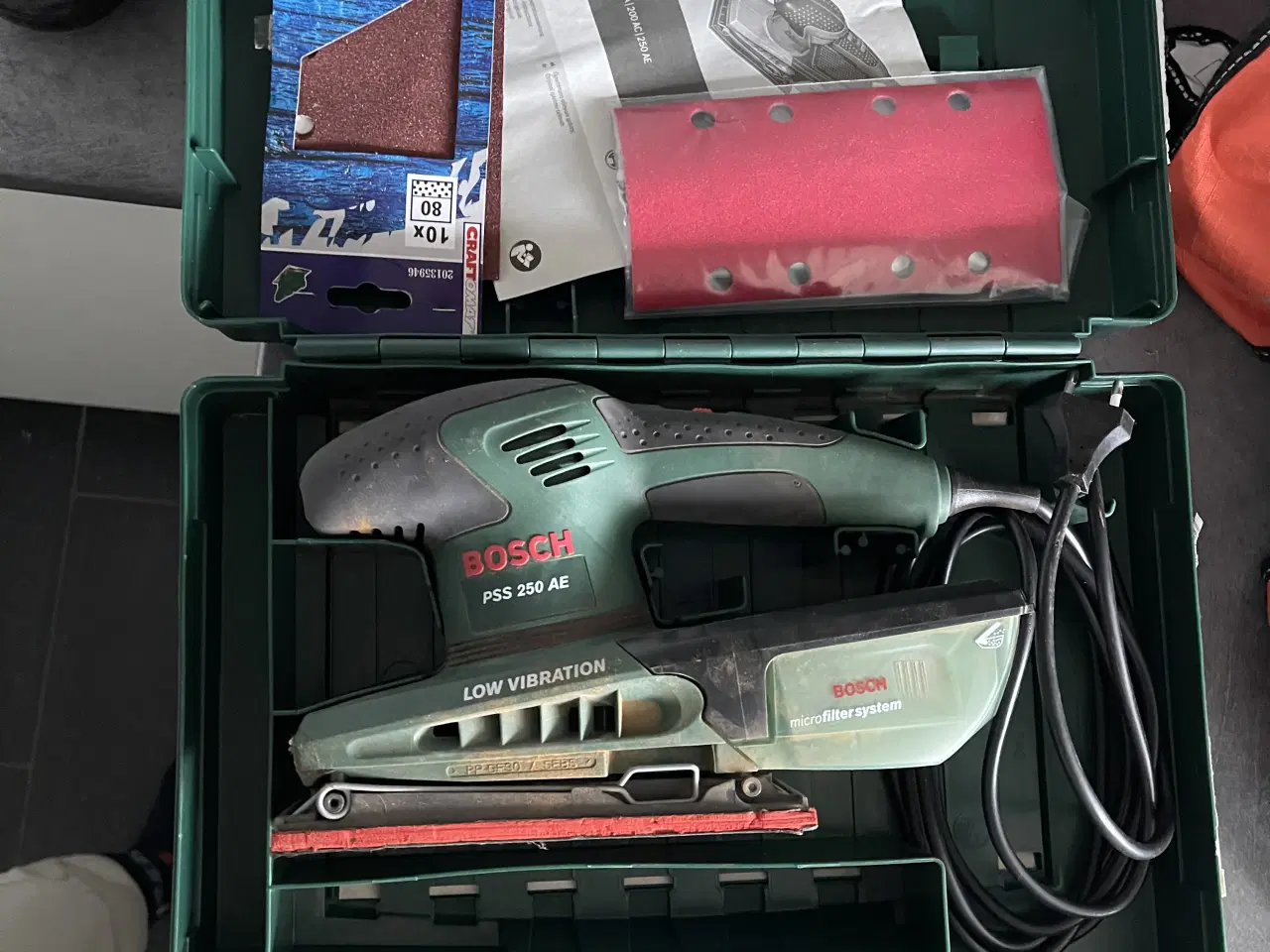 Billede 2 - Bosch PSS 250 AE pudsemaskine