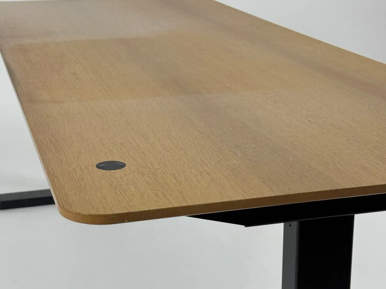 Billede 5 - Linak Hæve/sænkebord – Natur/Sort Stel 180x70 cm