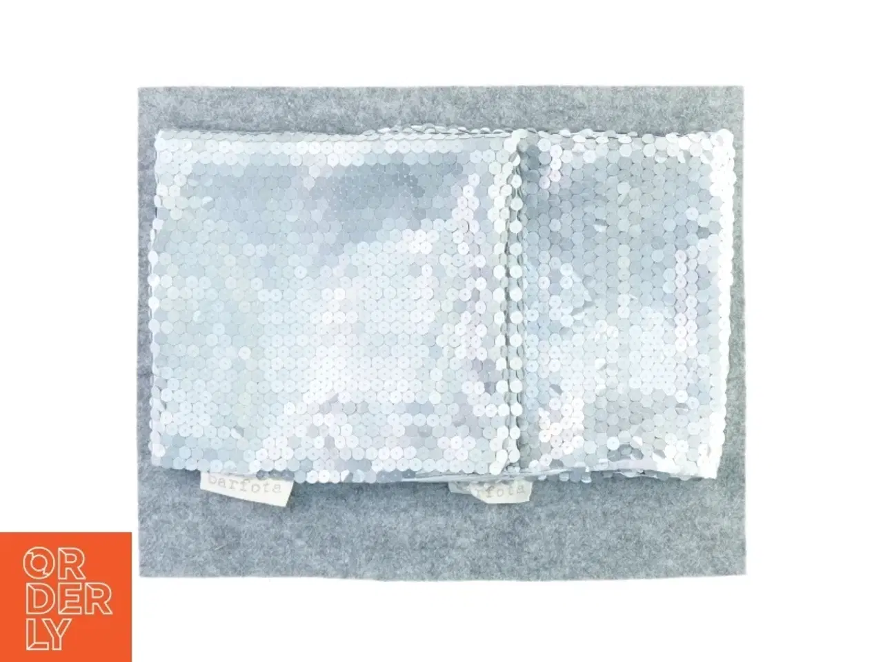 Billede 1 - Pudebetræk med palietter fra Barfota (str. 45 x 45 cm)