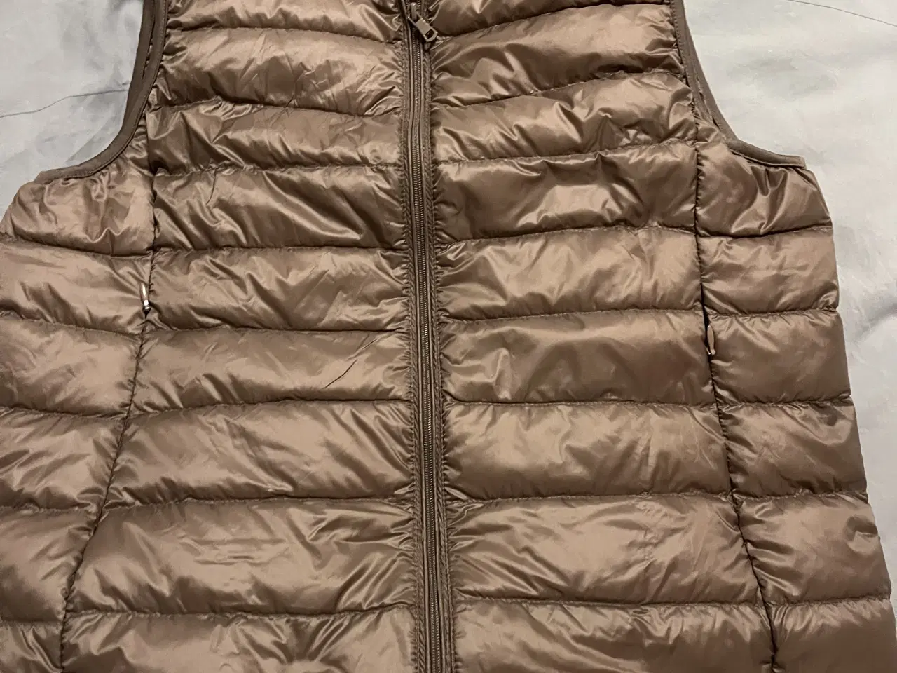 Billede 1 - Ultra let dun vest 