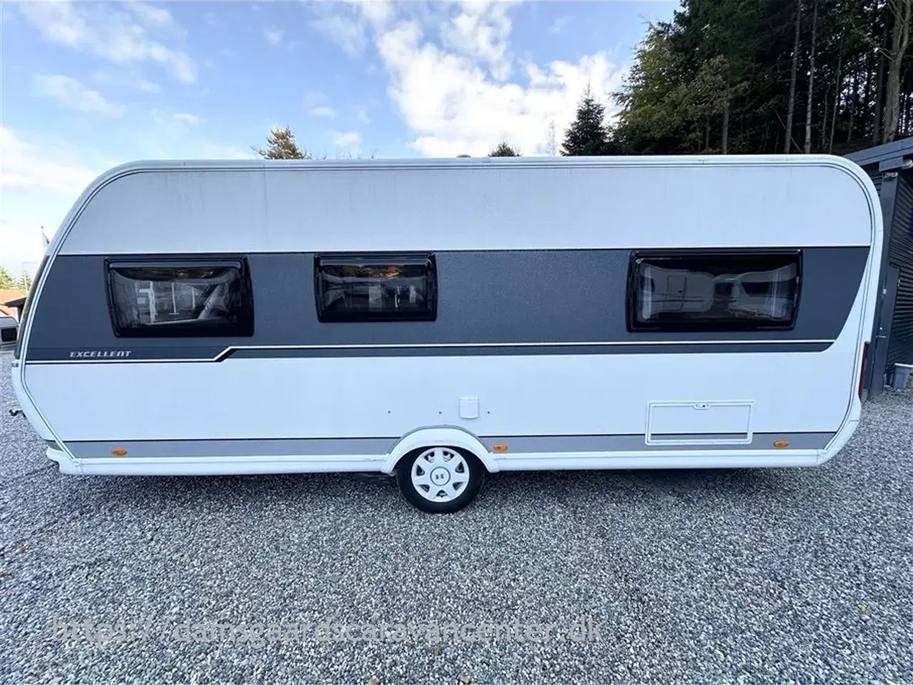 Billede 5 - 2019 - Hobby Excellent 560 LU   Enkeltsenge - Mover - Gulvvarme - Fortelt