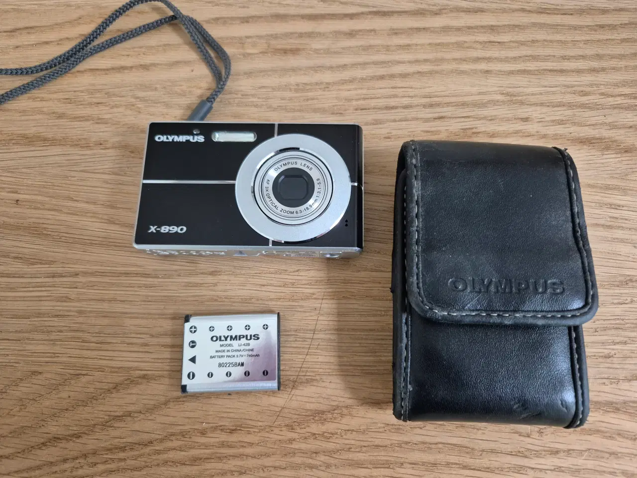Billede 1 - Olympus X-890, 10 Megapixels, Med lille taske, Sæl