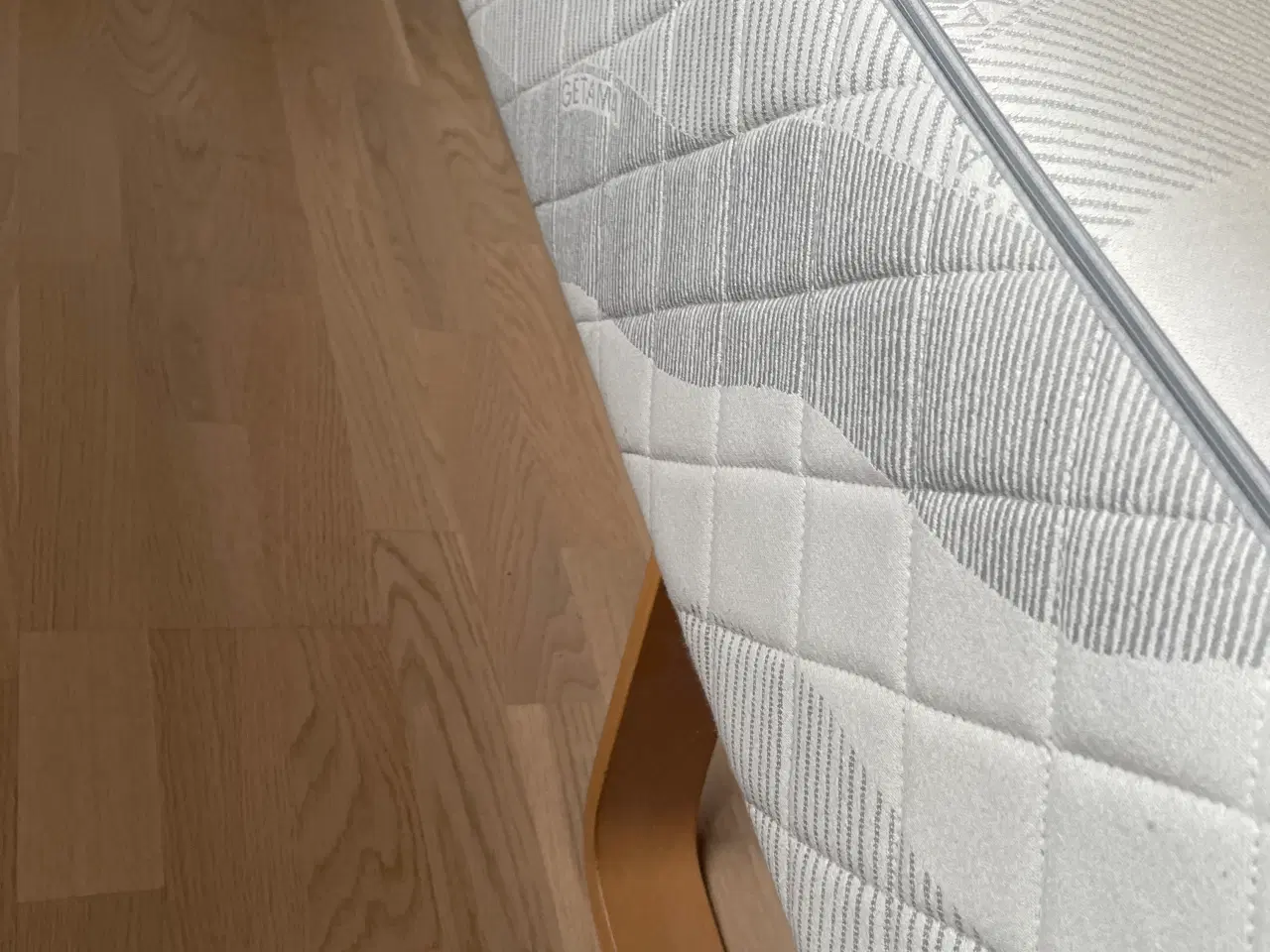 Billede 1 - Getama boksmadrasser med meder - 2 stk