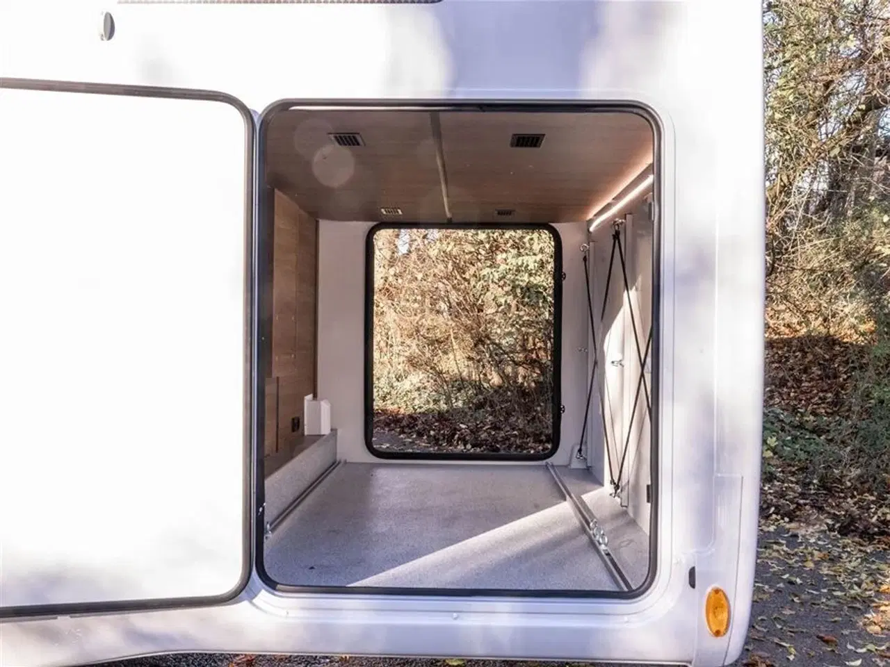 Billede 52 - 2026 - Benimar Mileo 268 Skandinavisk design og komfort året rundt