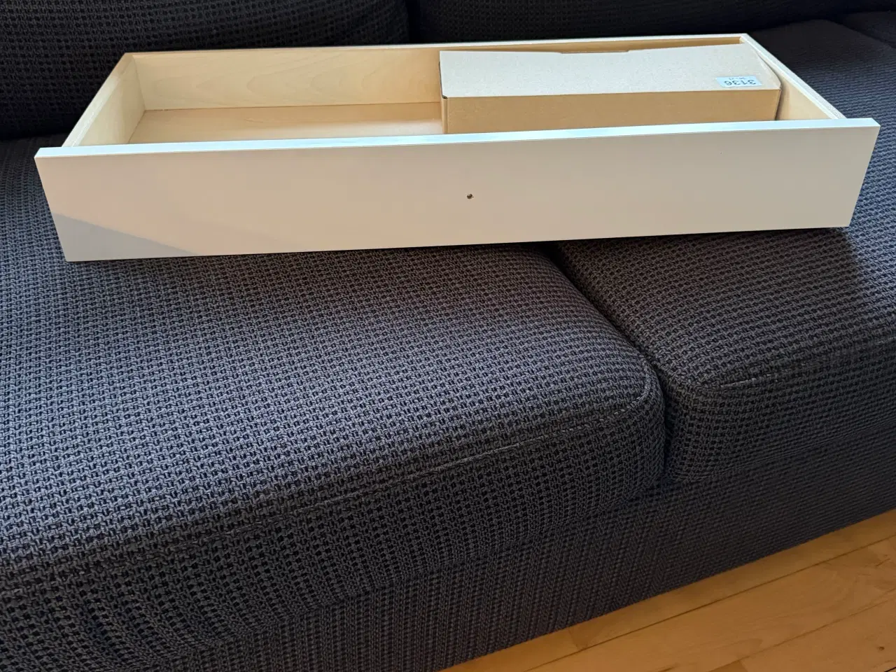 Billede 1 - Mistral skoskab.