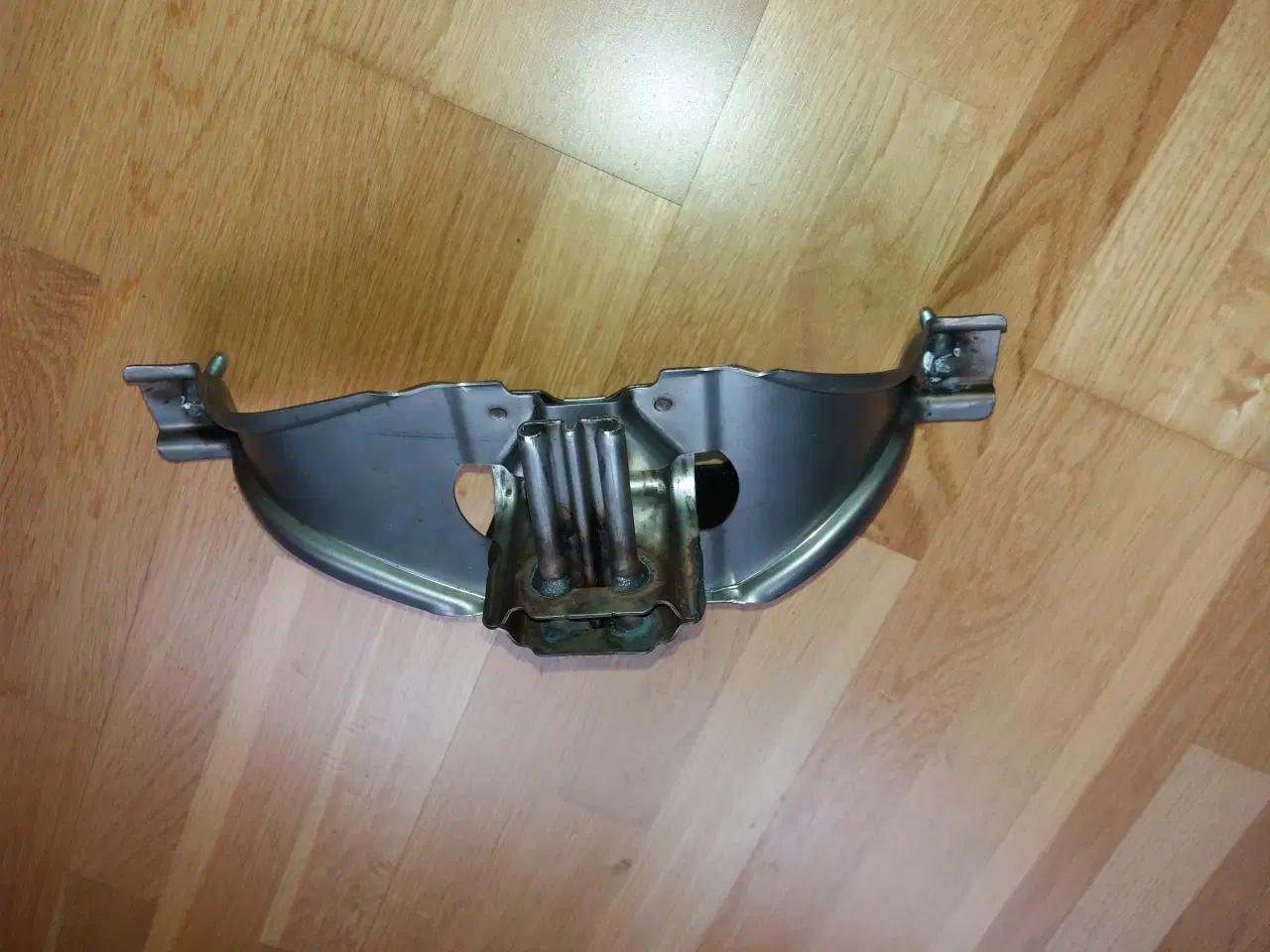 Billede 3 - Udstødningsophæng Toyota Verso