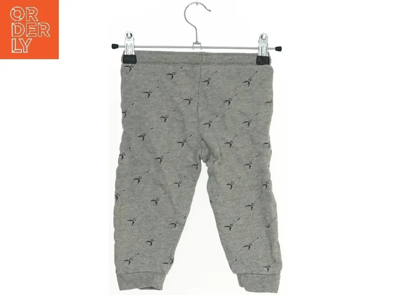 Billede 2 - Grå sweatpants med mønster fra Sofie Schnoor (str. 92)