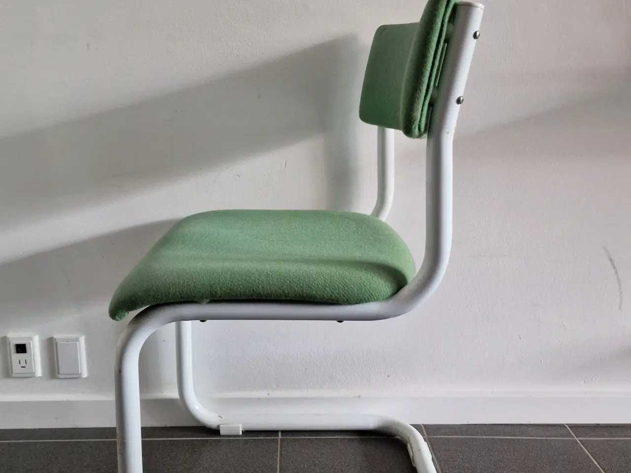 Billede 2 - "Frisvinger" stol fra Rumas