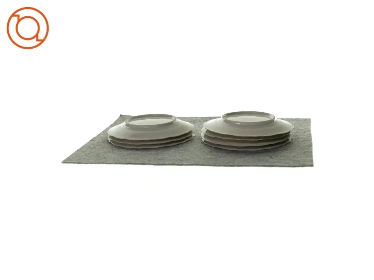 Billede 4 - Tallerkner (7 stk.) fra Ukendt (str. Ø:17,5cm)