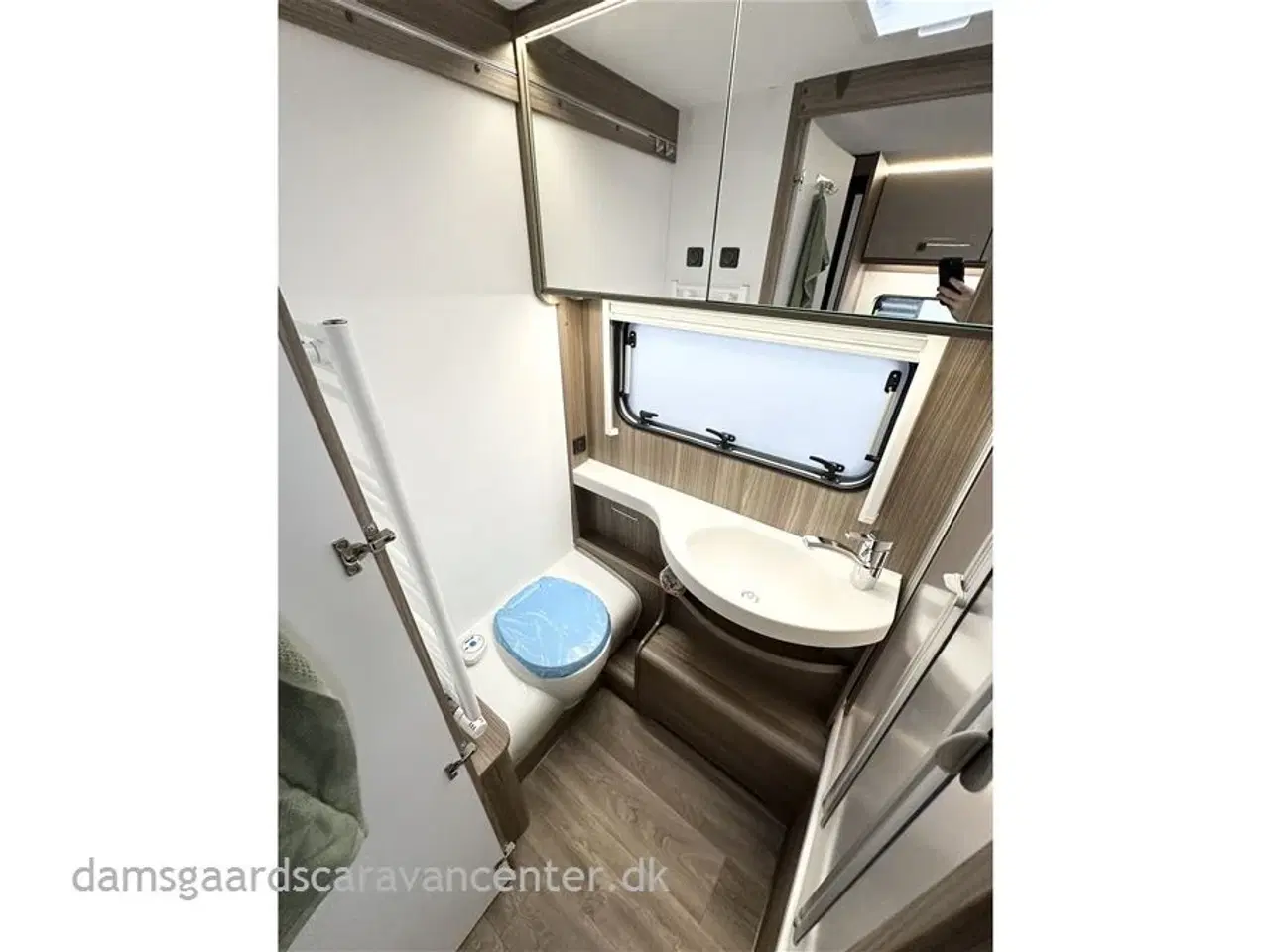 Billede 17 - 2025 - Fendt Tendenza 560 SFDW Alde Dobbeltseng-ALDE Central.-Gulvvarme-ATC