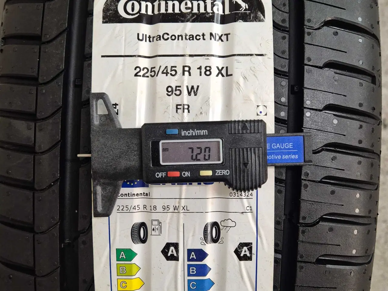 Billede 4 - MERCEDES "AMG" ORIGINAL ALUFÆLGE MED HELT NY SOMME