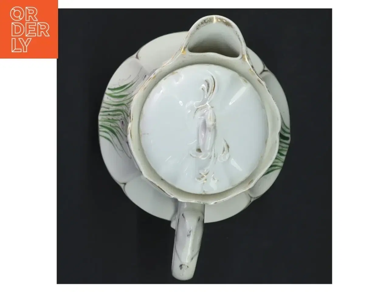Billede 5 - Antik hvid porcelænskande med blomsterdekoration, Bing & Grøndahl (str. 25 x 13 cm)