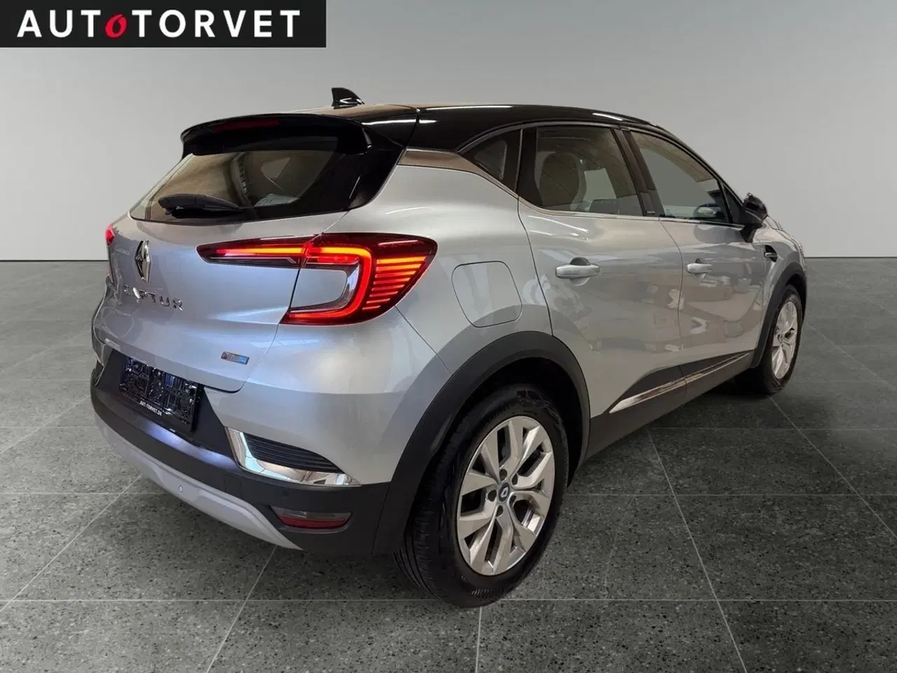 Billede 3 - Renault Captur 1,6 E-Tech Intens