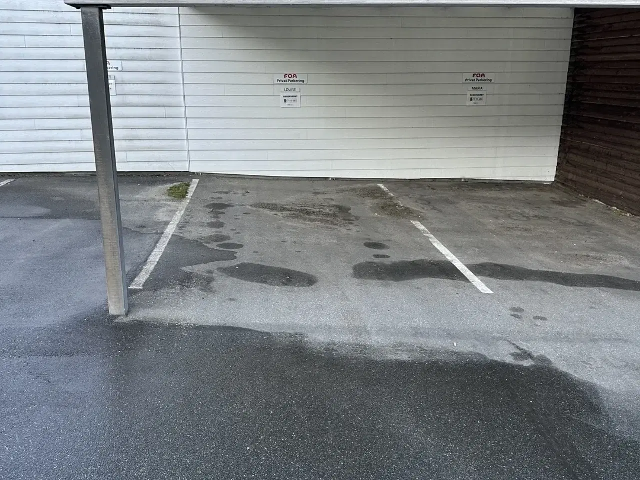 Billede 2 - Overdækkede parkeringspladser i Svendborg midtby – med adgang via Hulgade og mulig fremtidige ladestandere til elbiler!