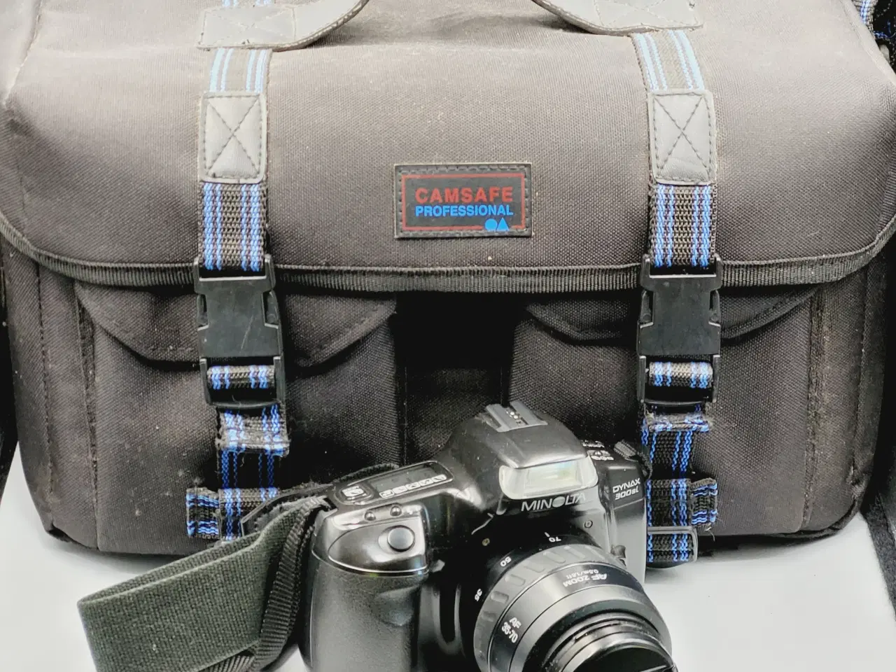 Billede 1 - ⭐️· SPEJLREFLEKS: Minolta Dynax 300si m. Tilbehør