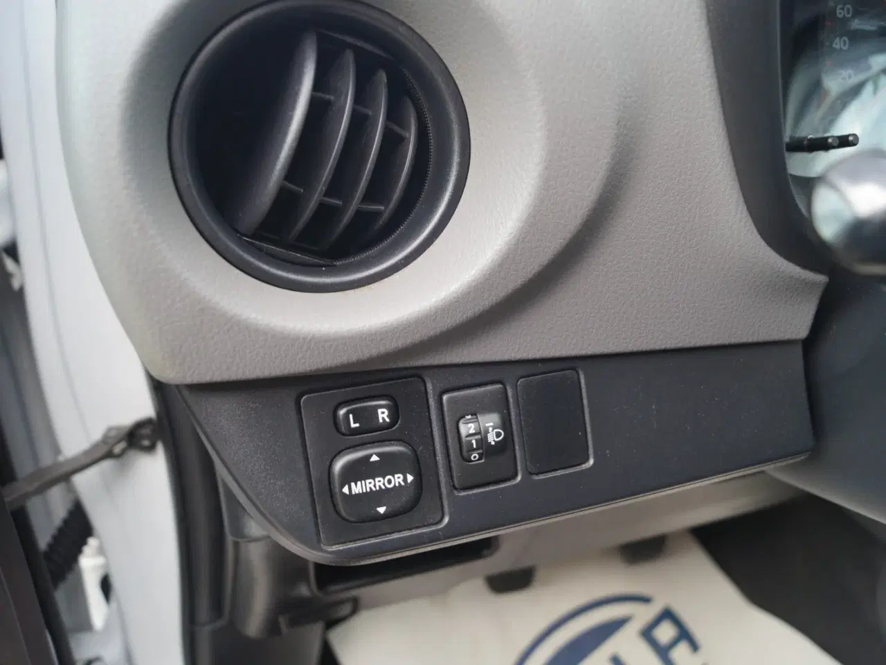 Billede 5 - Toyota Yaris 1,0 VVT-i T2 Van