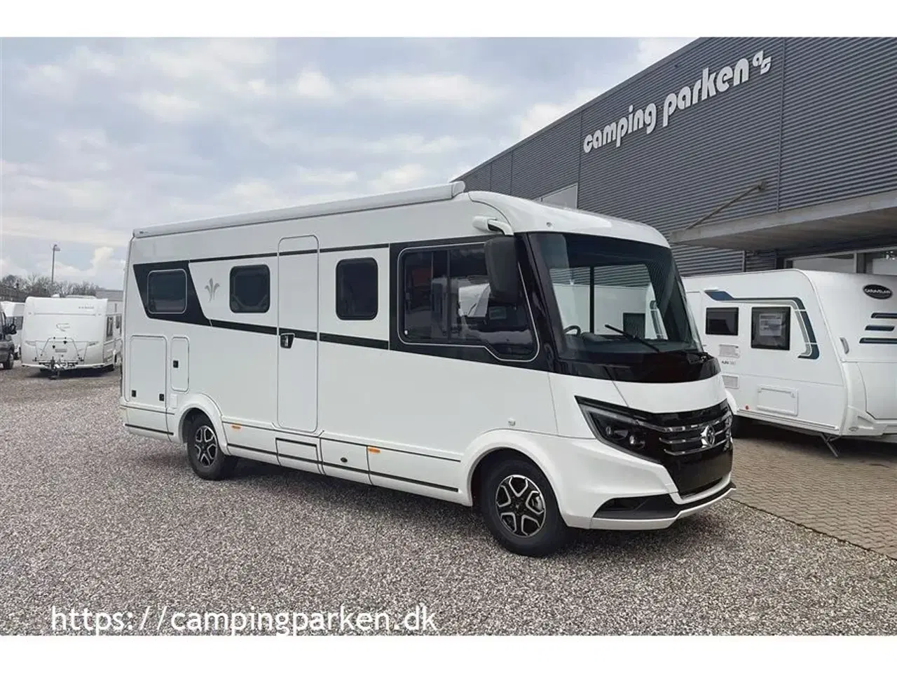 Billede 1 - 2025 - Niesmann+Bischoff iSmove 6.9E Aut. gear   Kvalitet og luksus i Limousineklassen!