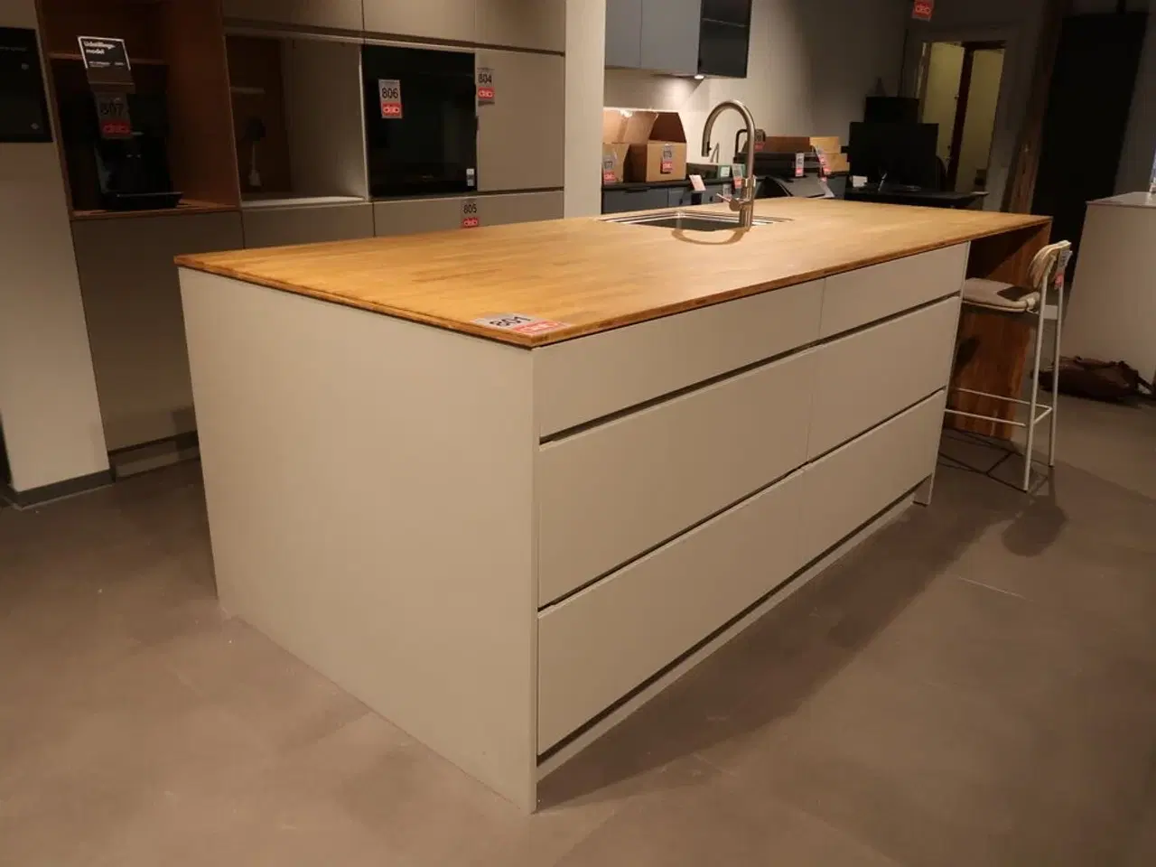 Billede 2 - Kvik køkken - MANO arizona beige