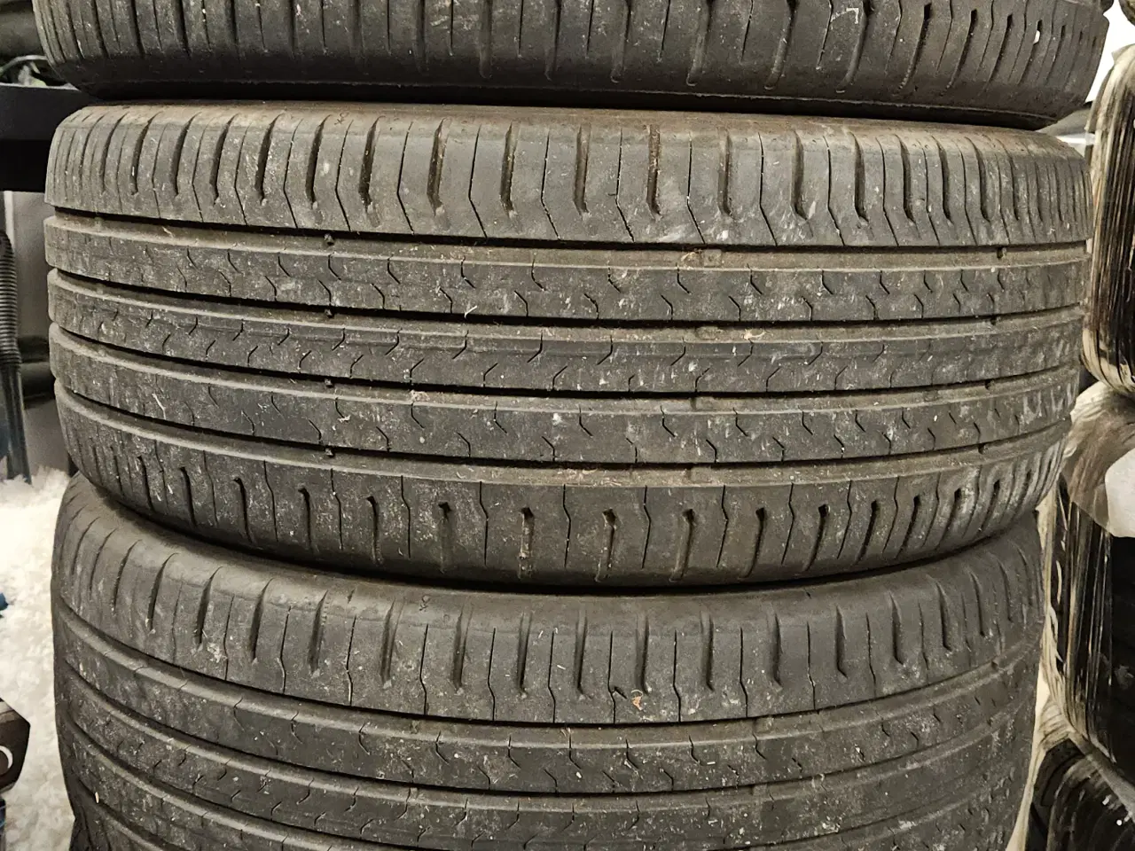 Billede 2 - Sommerdæk, Continental, 225 / 50 / R17