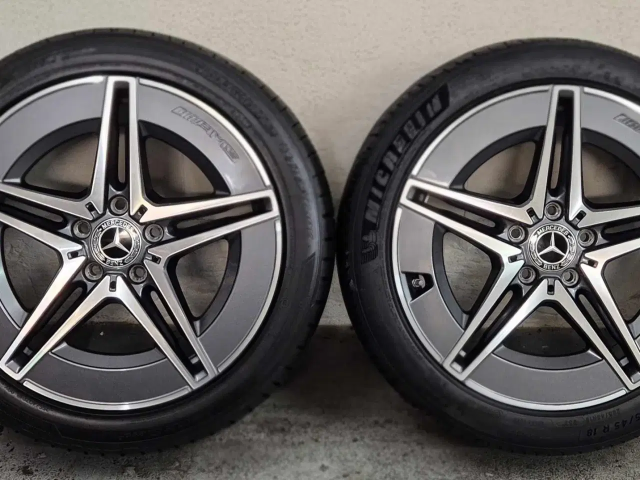 Billede 2 - 5x112 MERCEDES ORIGINAL "AMG" ALUFÆLGE MED NYE SOM