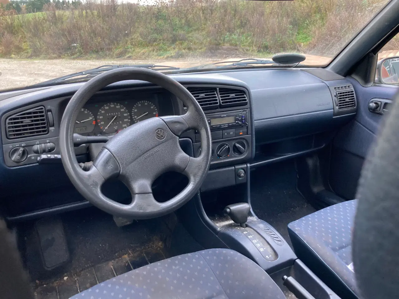 Billede 13 - 2 biler samlet 