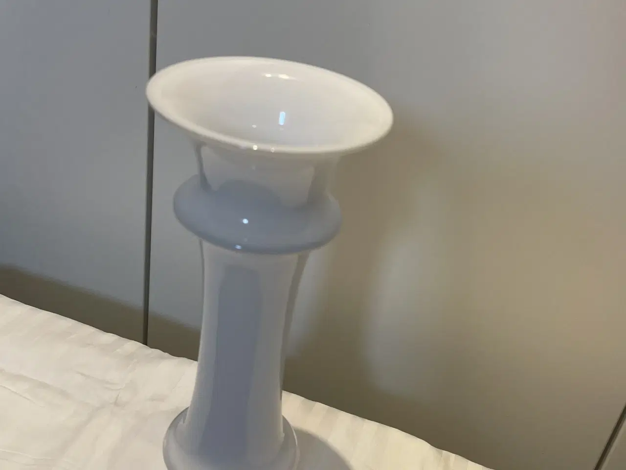 Billede 2 - Holmegaard
MB vase
opal hvid