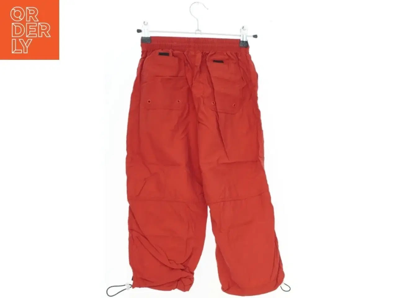 Billede 2 - Røde bukser med lommer fra Nico Sport (str. 128)