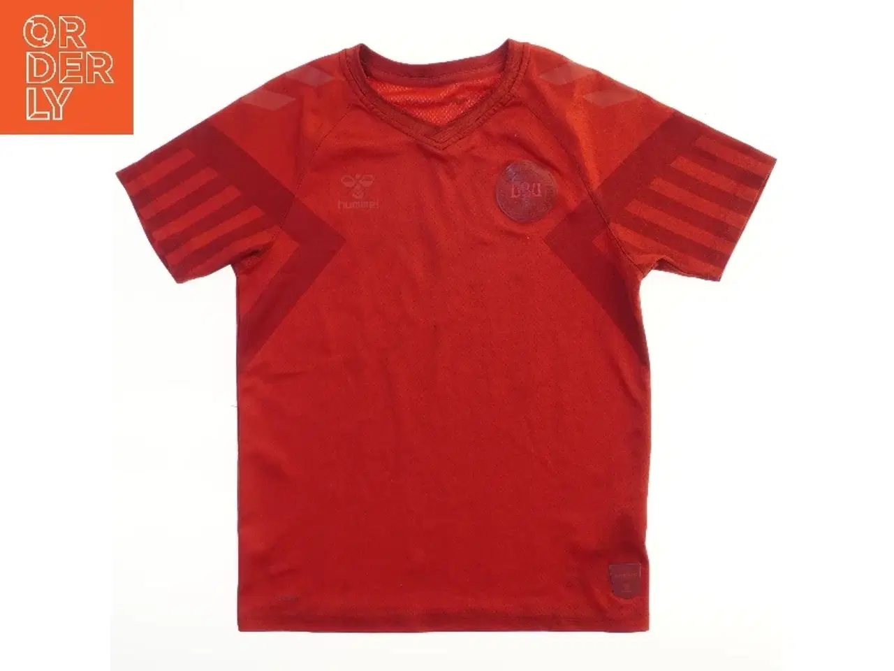 Billede 1 - DK landsholdstrøje Hummel DBU logo trøje (str. 43x56 cm)