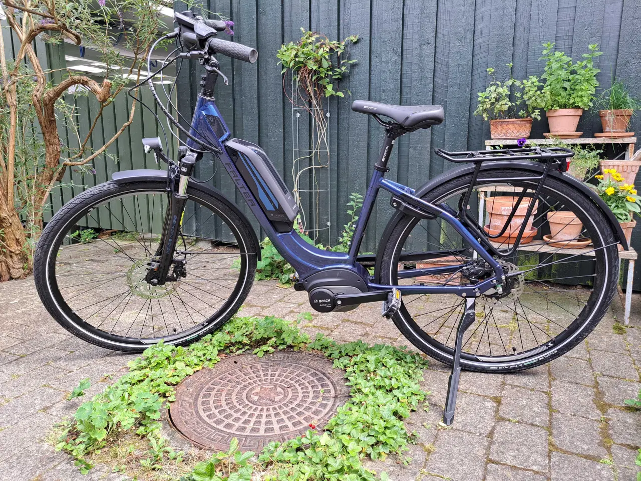Billede 1 - El cykel står som ny