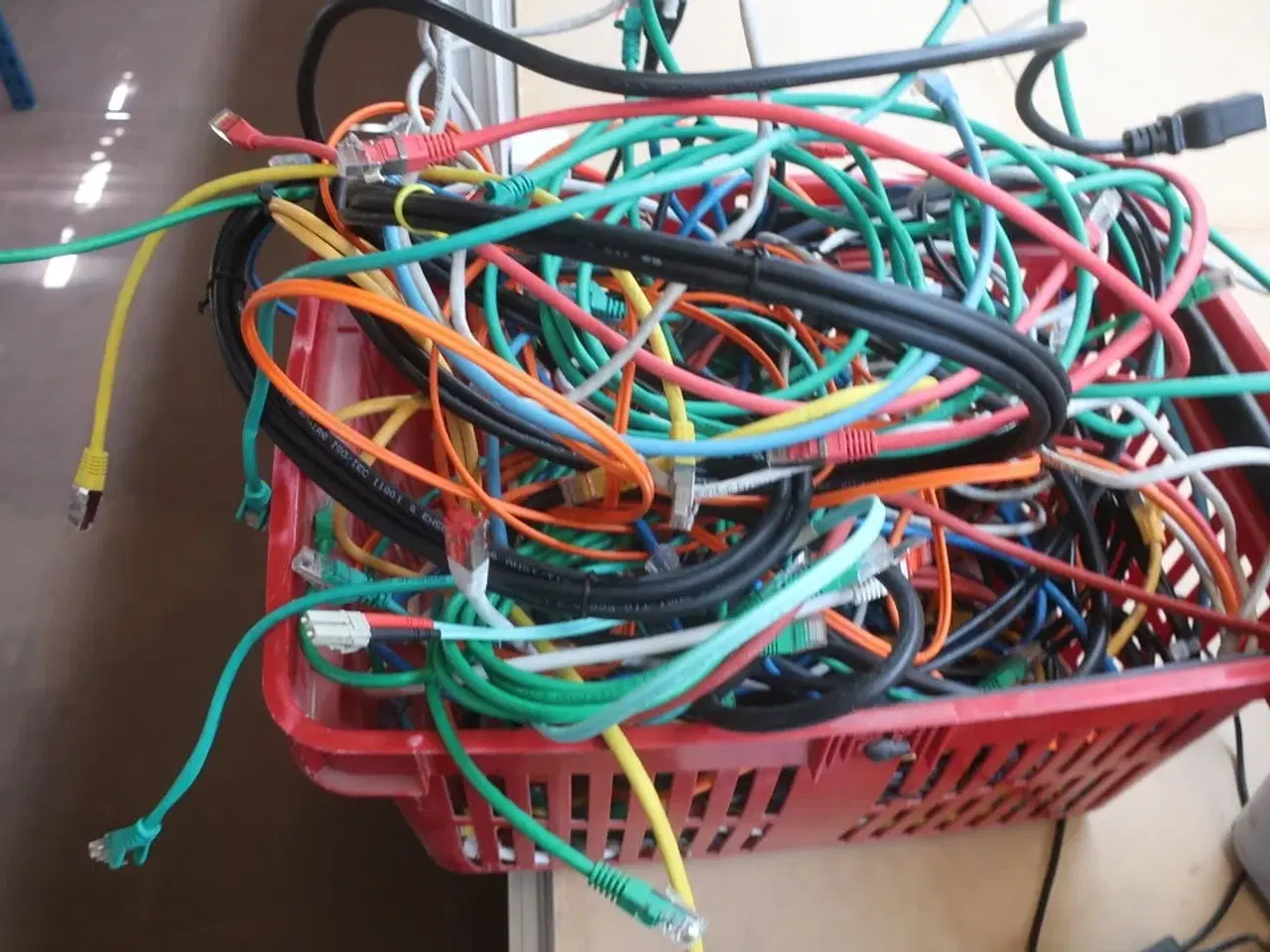 Billede 4 - Div. Kabler/elektronik